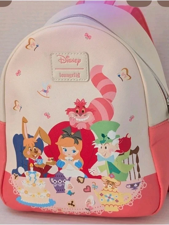 Mystery Loungefly backpack New with tags - Picture 3 of 9